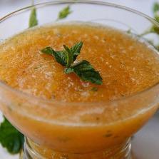 Soupe de melon à la menthe (suivant saison)